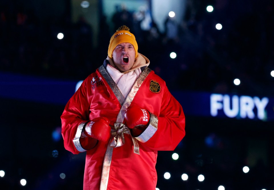 Tyson Fury has called on his brother Tommy to fight Jake Paul next year