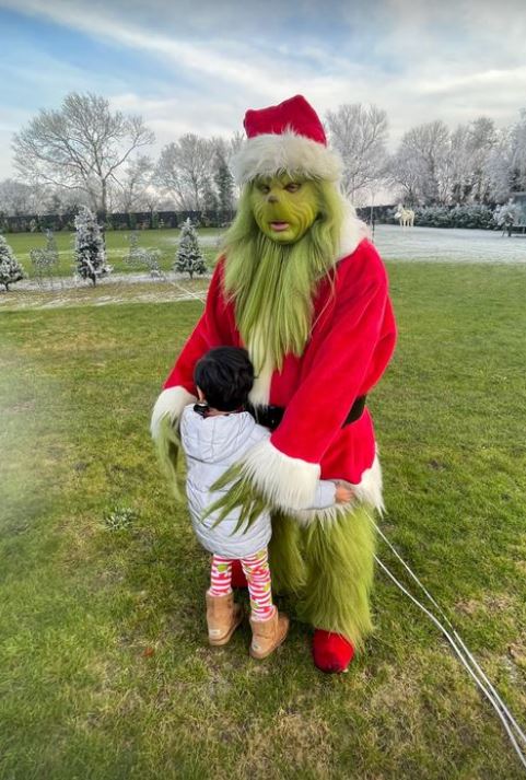 Tristan was seen meeting the Grinch outside