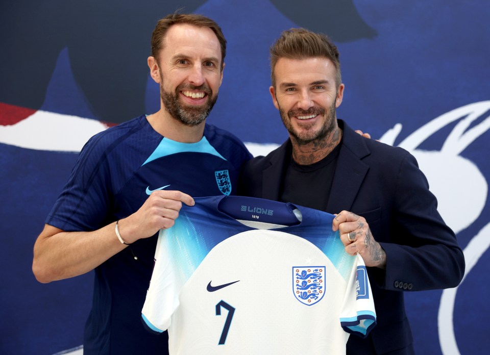 David Beckham posed with his iconic No7 shirt alongside Gareth Southgate