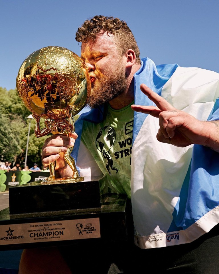 Tom Stoltman wins The World’s Strongest man Competition in Sacramento