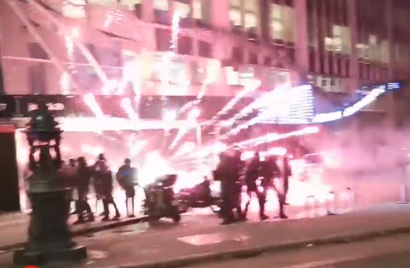 Police were hit by fireworks in Paris