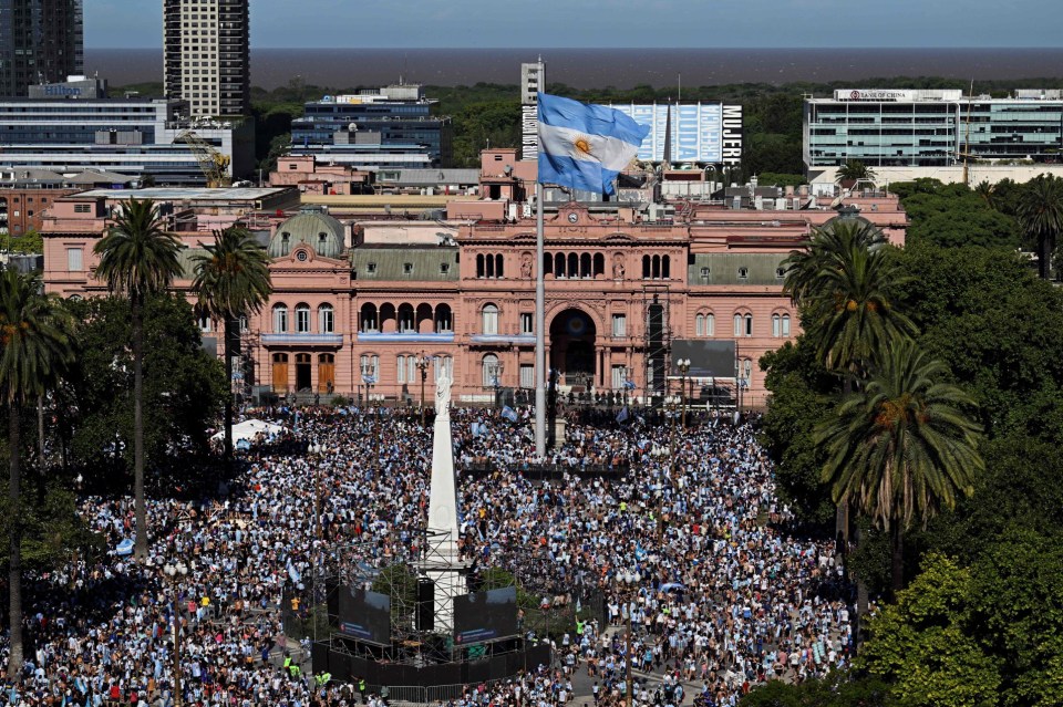 Fans turned up in numbers after Argentina's dramatic World Cup win