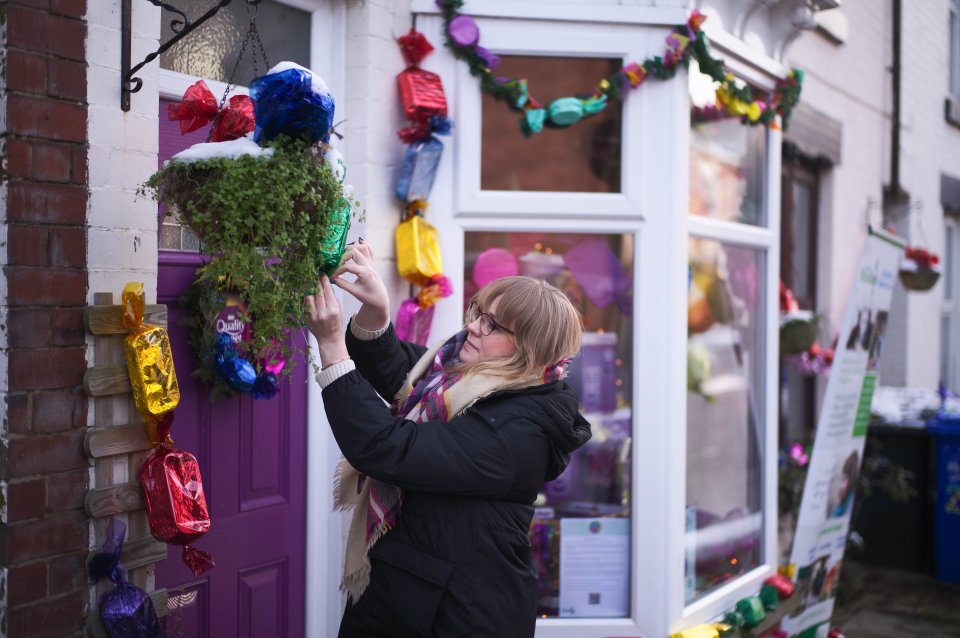 Big-hearted Kayleigh Thomas came up with the idea and got her neighbours to chip in