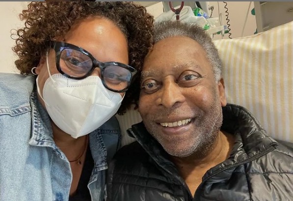 Pele in hospital with daughter Kelly