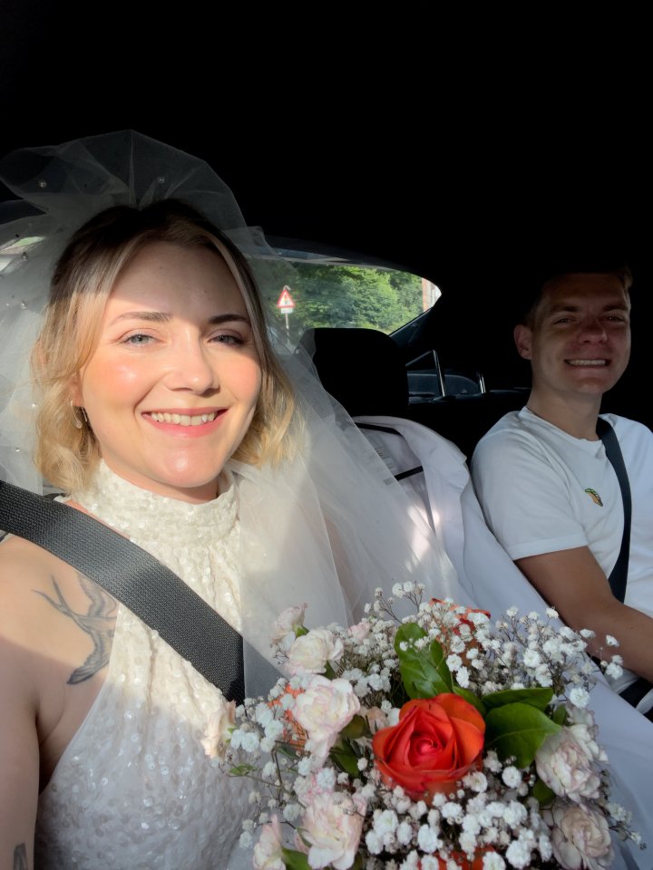 Cloë and Josh spent less than £500 on their wedding