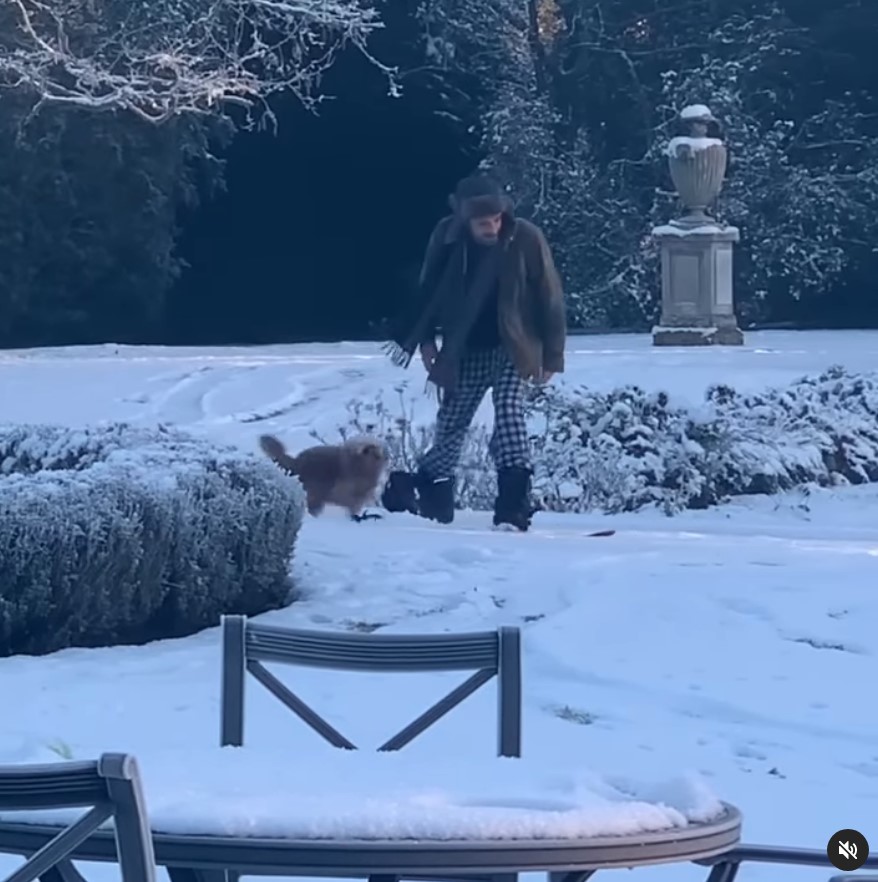 Oliver was joined by the couple's dog