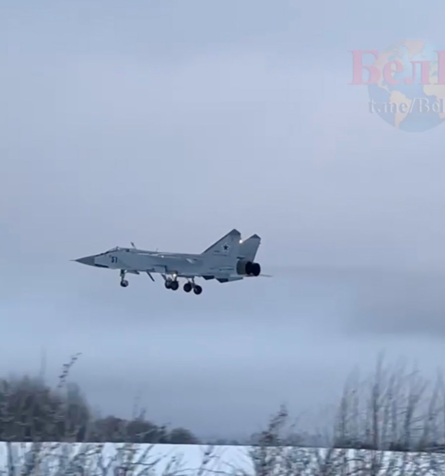 A Mig-31K taking flight