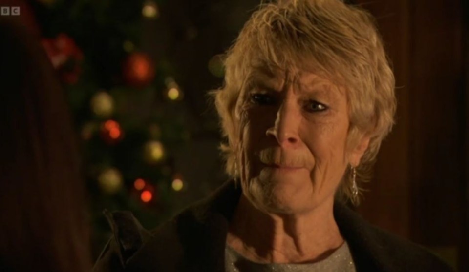 EastEnders fans were in tears at Shirely Carter's emotional exit