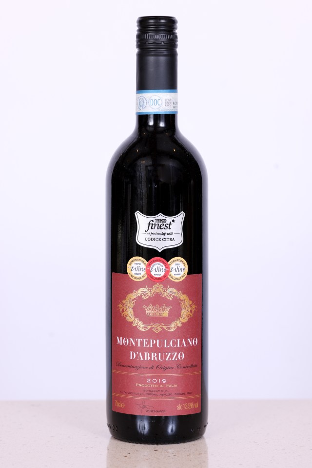 Tesco Finest Monte-pulciano d’ Abruzzo is an easy-drinking 'session' red