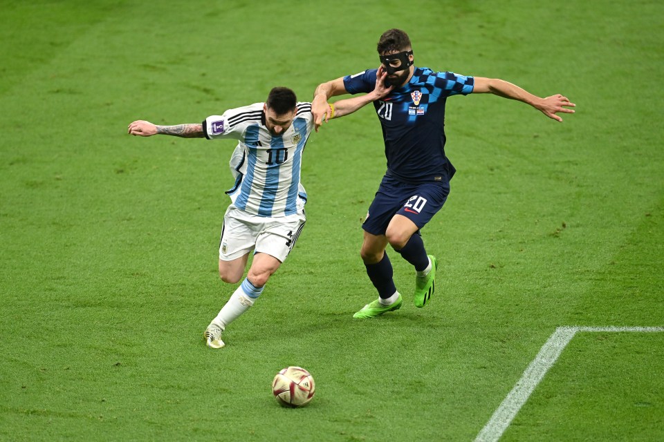 Lionel Messi skips past Croatia's Josko Gvardiol