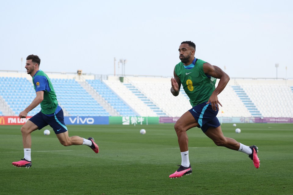 Mason Mount and Callum Wilson put the hard yards in during training