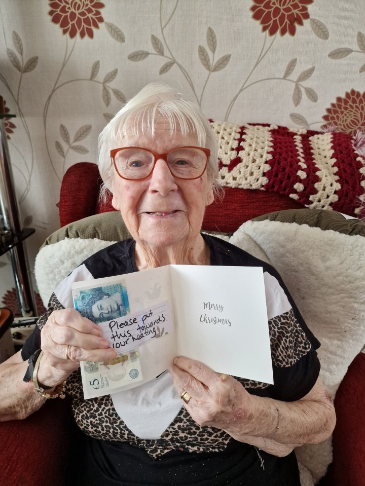 Joan Green, 92, thanked the mystery man for his considerate act