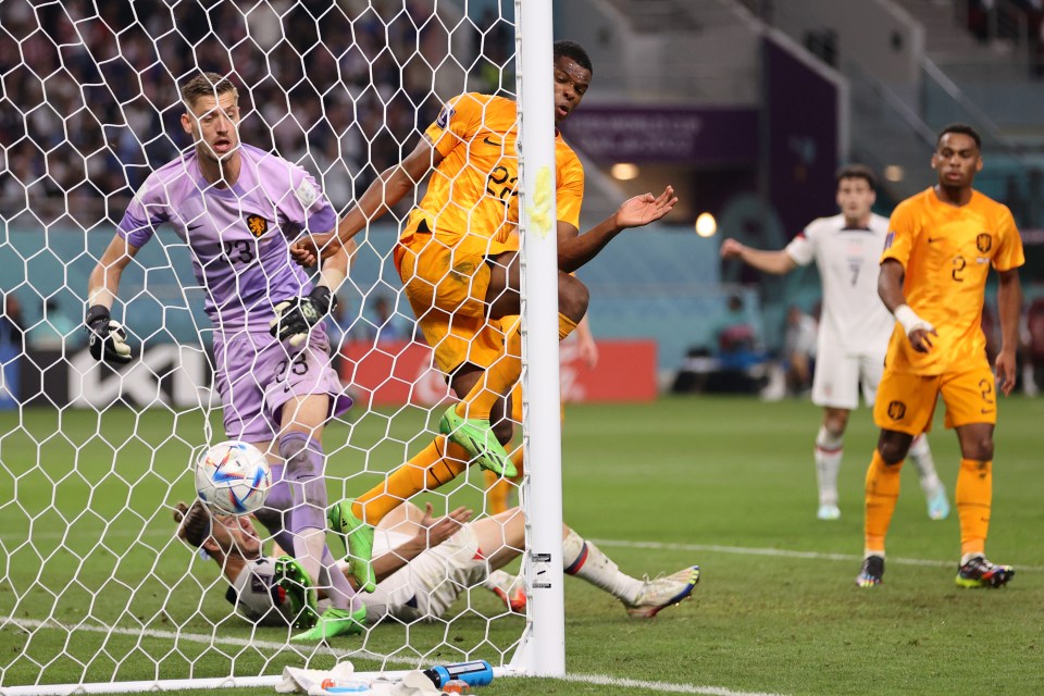 Haji Wright's neat flick set up a nervy finish for the Dutch