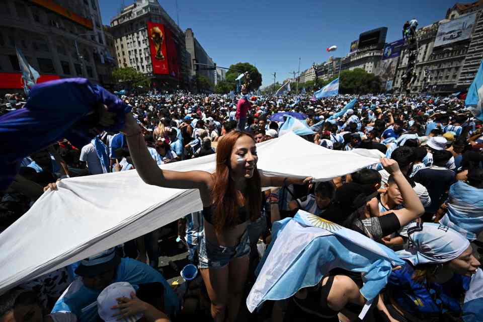 Thousands of fans flocked to the streets for the parade