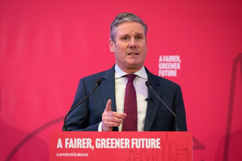 Sir Keir Starmer sits on the fence, desperately trying to fudge and obfuscate