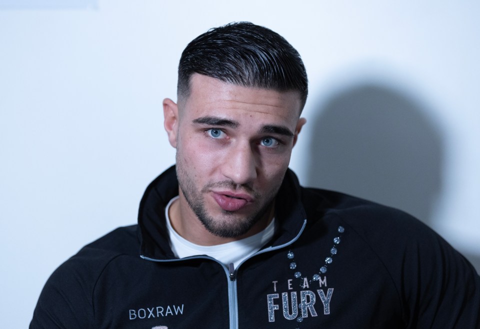 Tommy Fury will face off against the YouTube star-turned-boxer Jake Paul next month