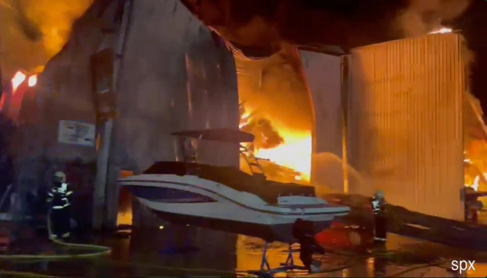 A massive blaze has ripped through a marina at a Brit holiday hotspot