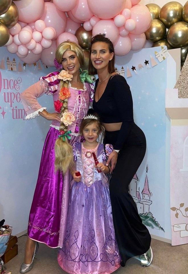 The Towie star has not flashed her midriff since November - and even then posed behind her daughter Sunday as she tried to hide her figure