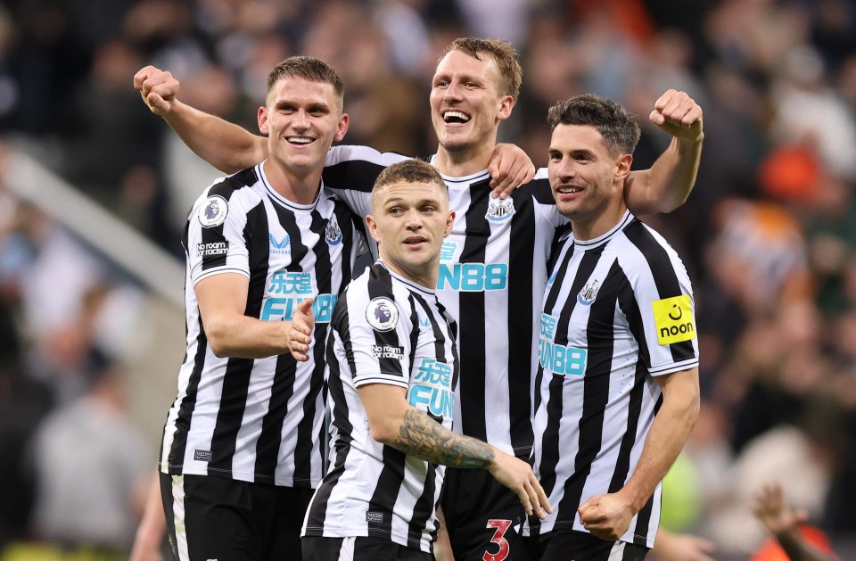 Newcastle legend Steve Howey praised Eddie Howe's back four