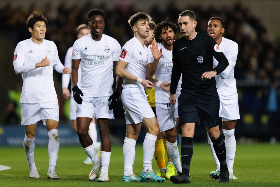 Arsenal demanded a penalty from David Coote against Oxford