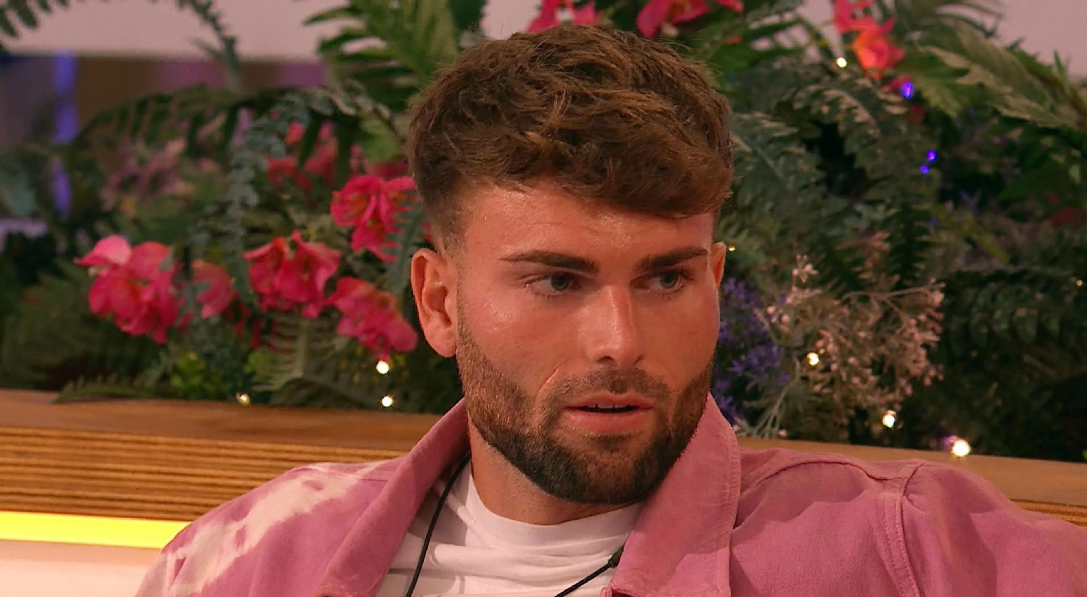 Tom is forced to come clean after Olivia pulls him for a chat