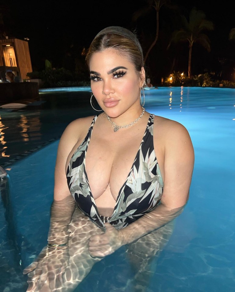 Rachael Ostovich stunned in one-piece