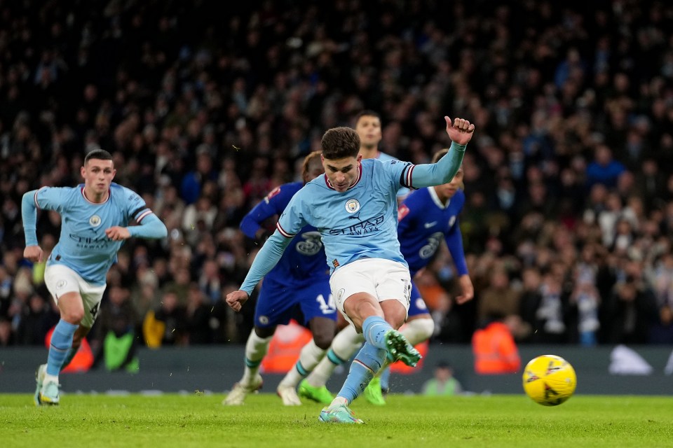 Julian Alvarez converts from the penalty spot