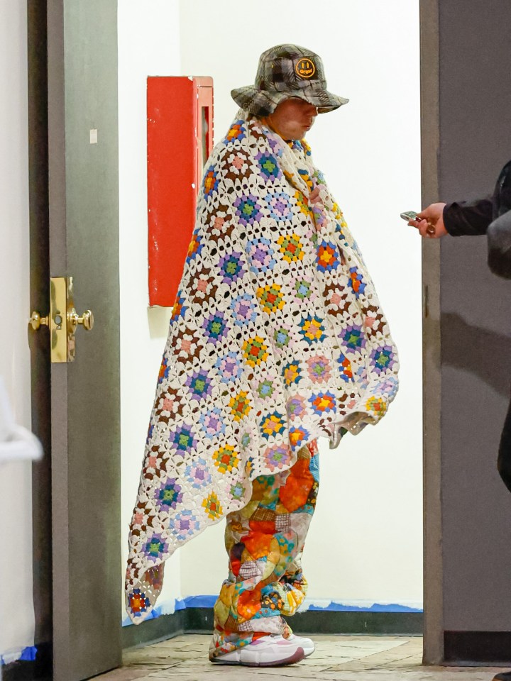 Justin Bieber was pictured wearing this odd outfit