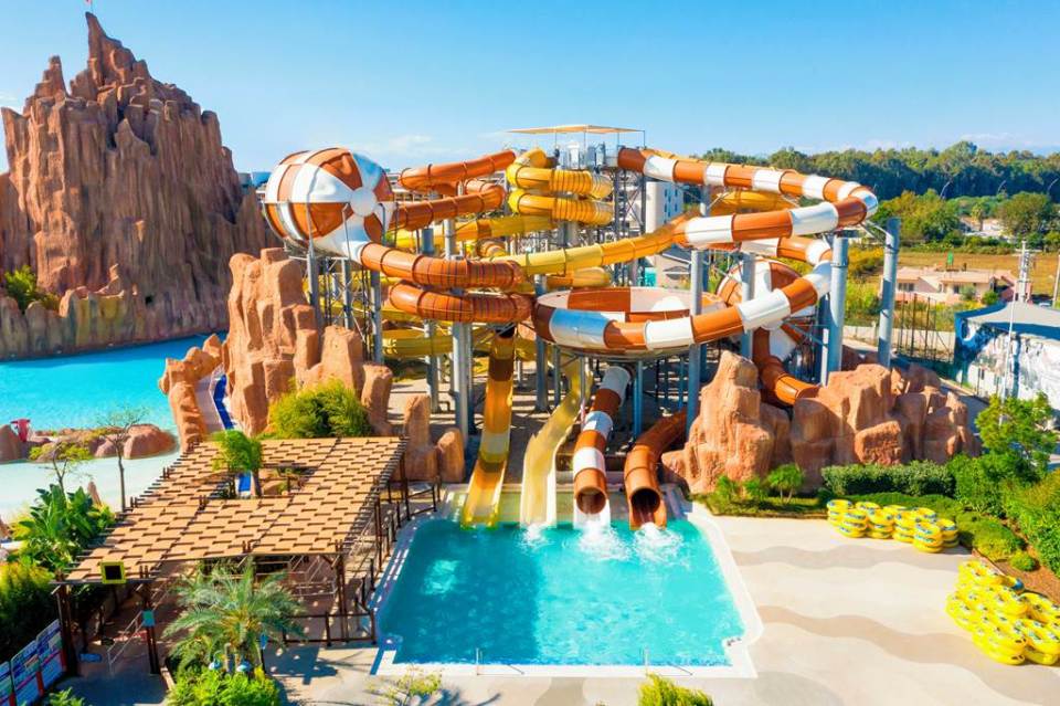 There are two theme parks and a massive waterpark with more than 70 water attractions