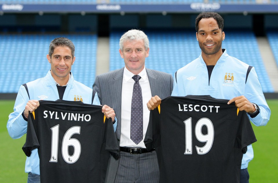 Sylvinho joined Manchester City late on in his career