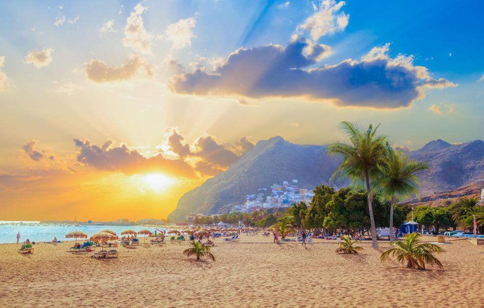 TUI has just launched a new sale with up to £300 off long-haul holidays