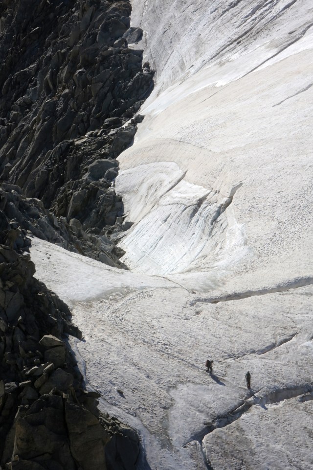 The Argerntiere is a large hulk of ice that spans about 5.6 miles