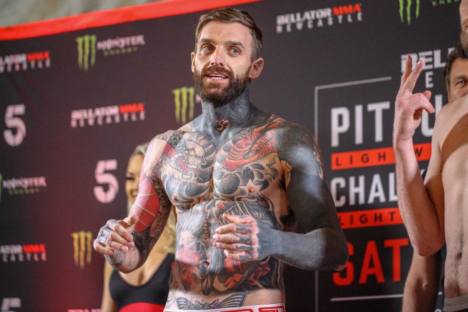 Aaron Chalmers is 1-0 as a boxer and 5-2 in MMA