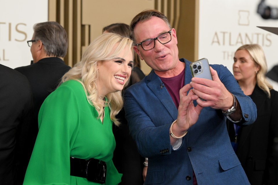 Good Morning Britain's Richard Arnold got a selfie with Rebel Wilson