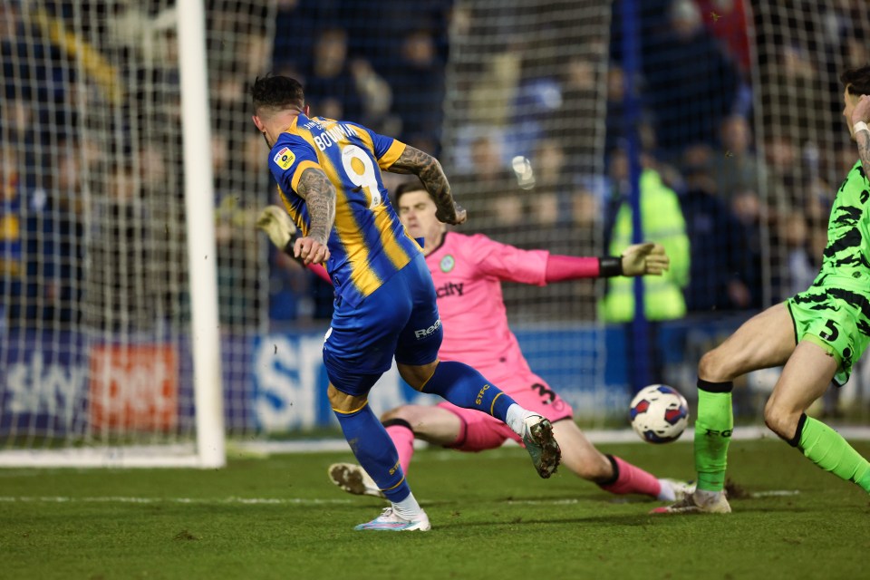 Ryan Bowman scored the winner for Shrewsbury in the 98th minute