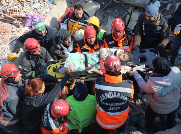 A child was rescued after 80 hours under rubble in Kahramanmaras