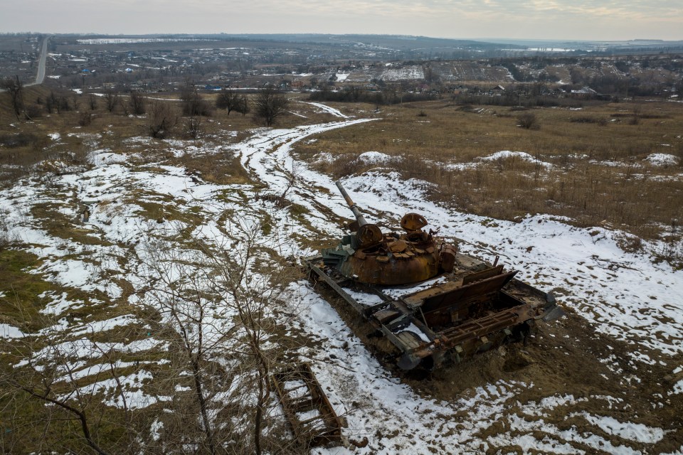 A destroyed tank in Kamyanka, Ukraine