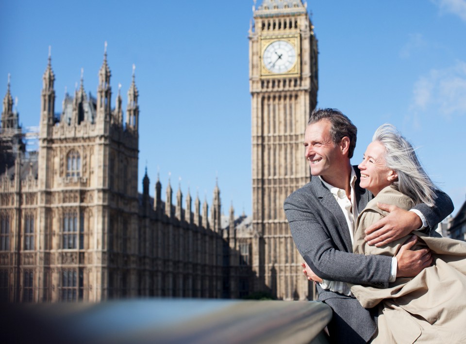 Everyone saying good morning at the tourist attractions is something Americans find surprising