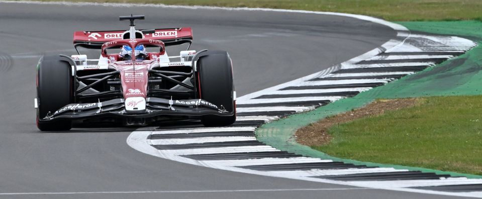 Valtteri Bottas will partner Zhou Guanyu at Alfa Romeo again next season