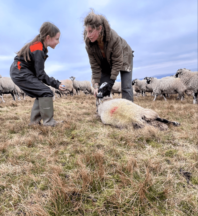 She penned: "The ever lengthening days has suited the children who can pull on their farm clothes and head outside after school."