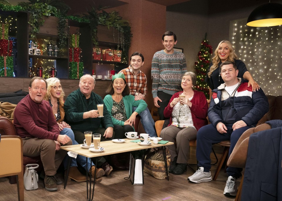 Full cast of Two Doors Down in Christmas special