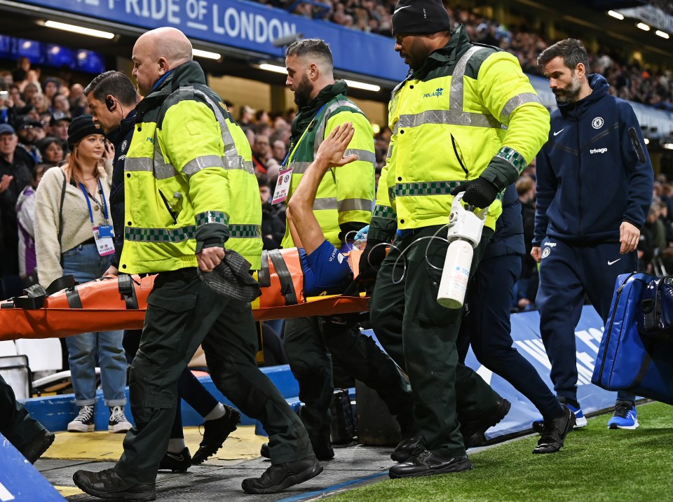 The Spaniard applauded fans on his way off the pitch