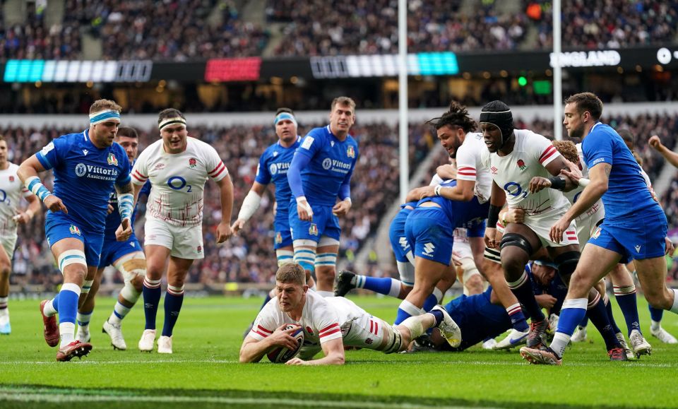 Jack Willis scored the first try of the afternoon