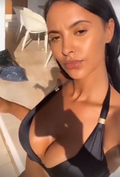 Maya looked incredible as she soaked up the sun in South Africa