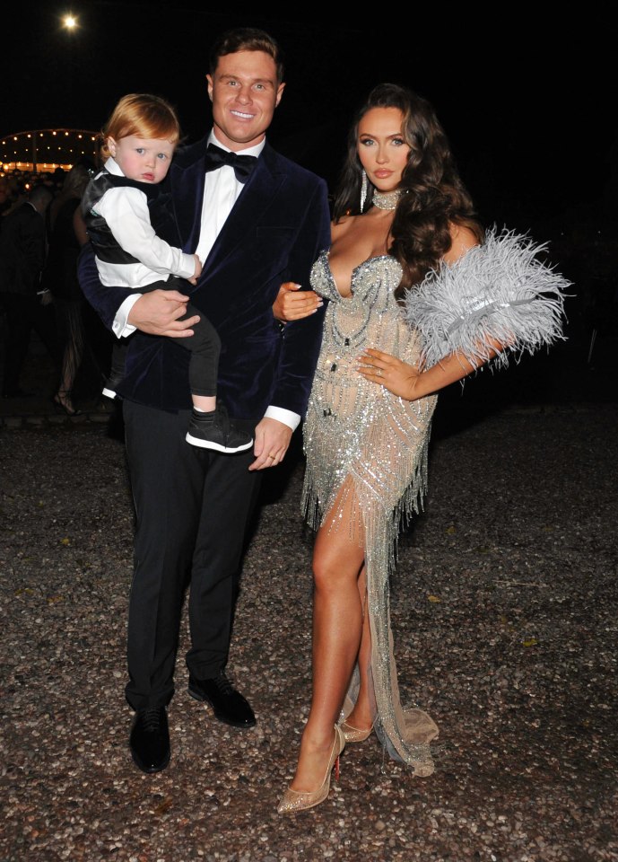 Charlotte Dawson is expecting her second baby with fiancé Matt