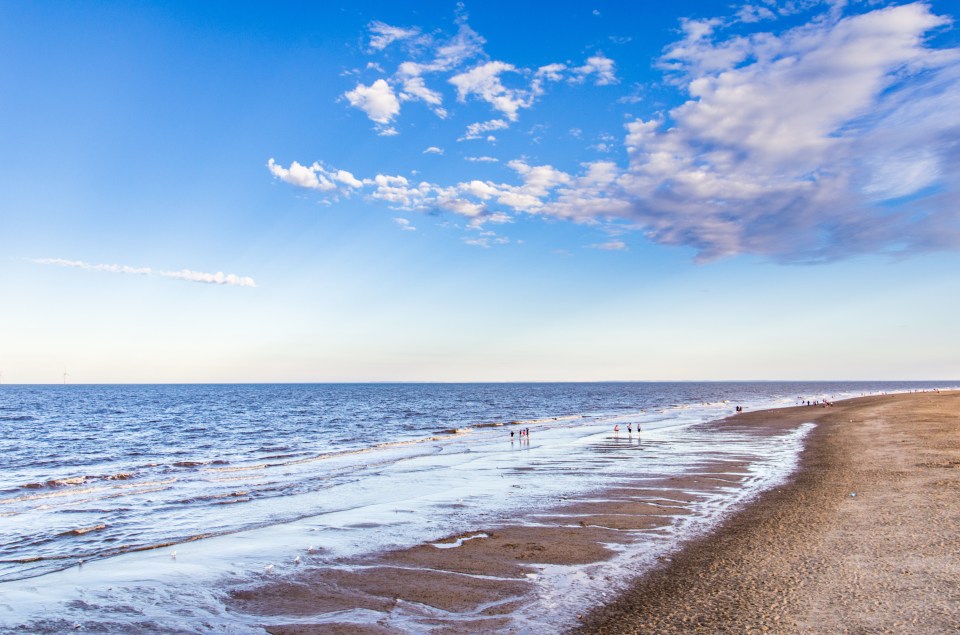 The pier is right next to the sandy Skegness beach