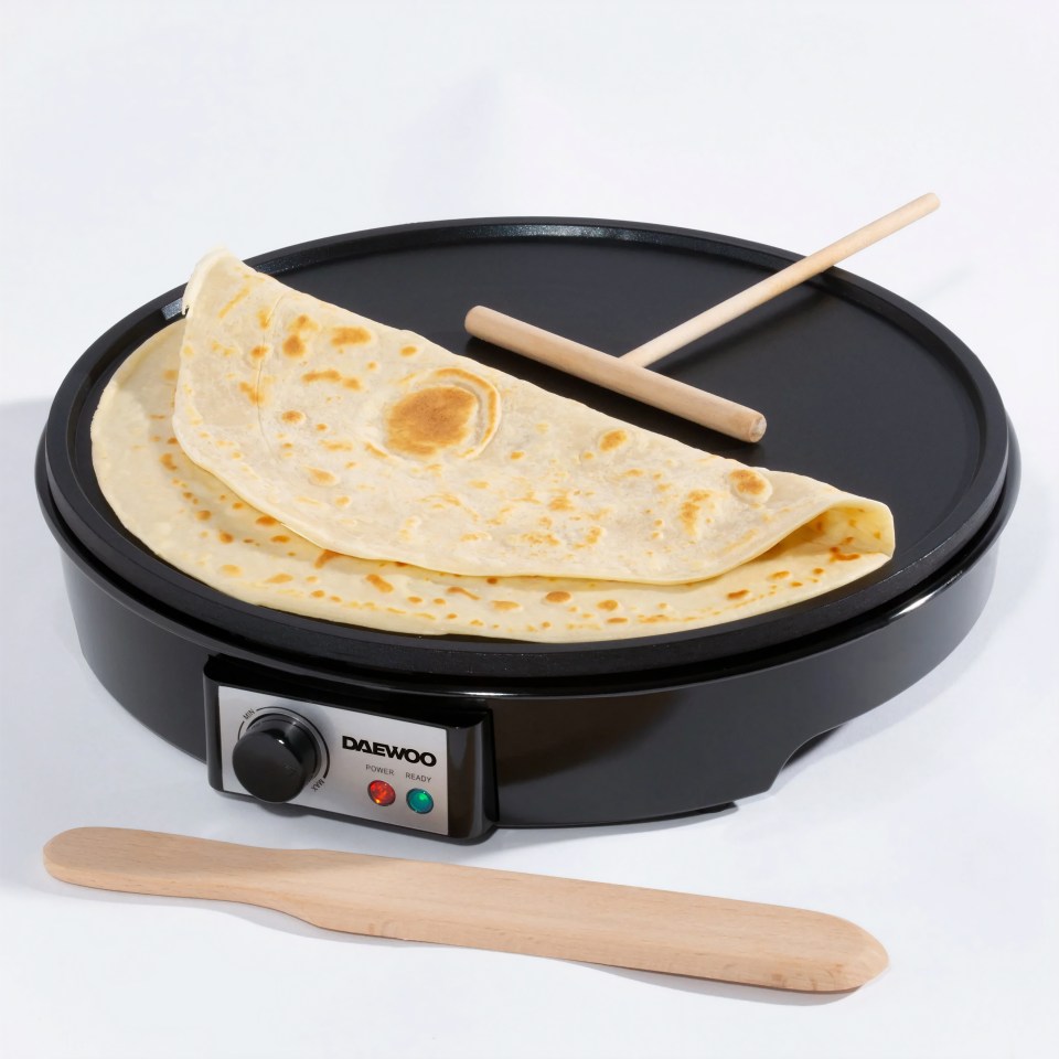 This Daewoo pancake maker from The Original Factory Shop is now £19