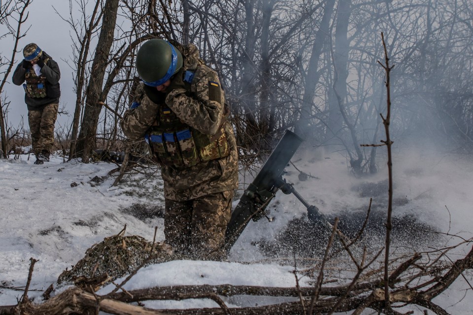 Ukrainian gunners have been fending off Russian advances in the region