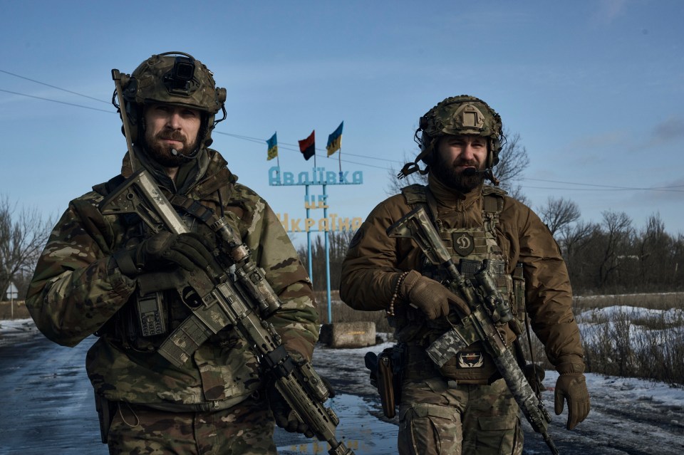 Ukrainian soldiers close to the frontline in Avdiivka