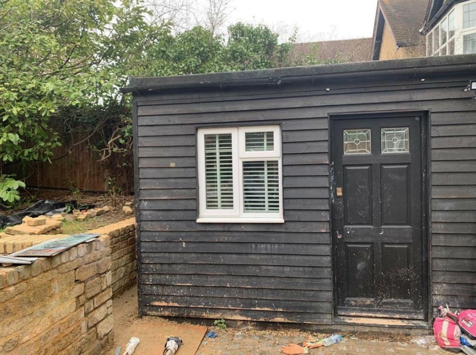 The tiny studio is being compared to a shed by furious house hunters